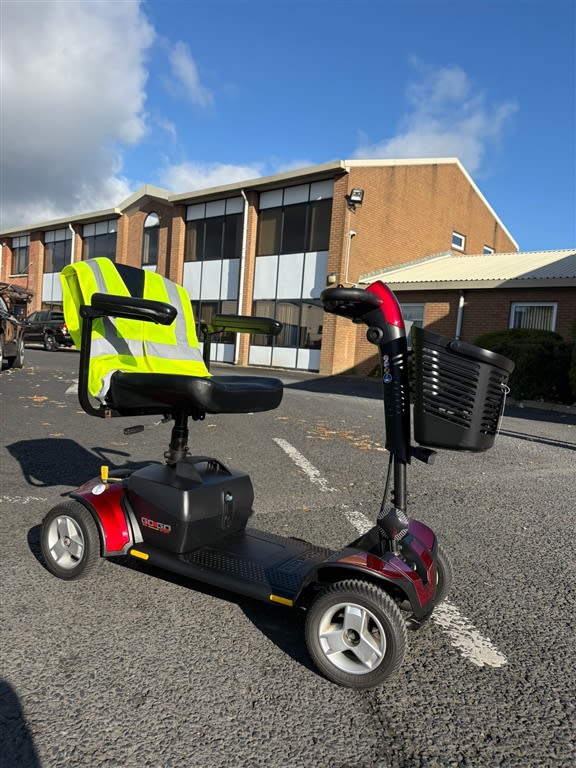 Product image of Pre-Owned Pride Elite Traveller Sport  - pride elite traveller sport main outside